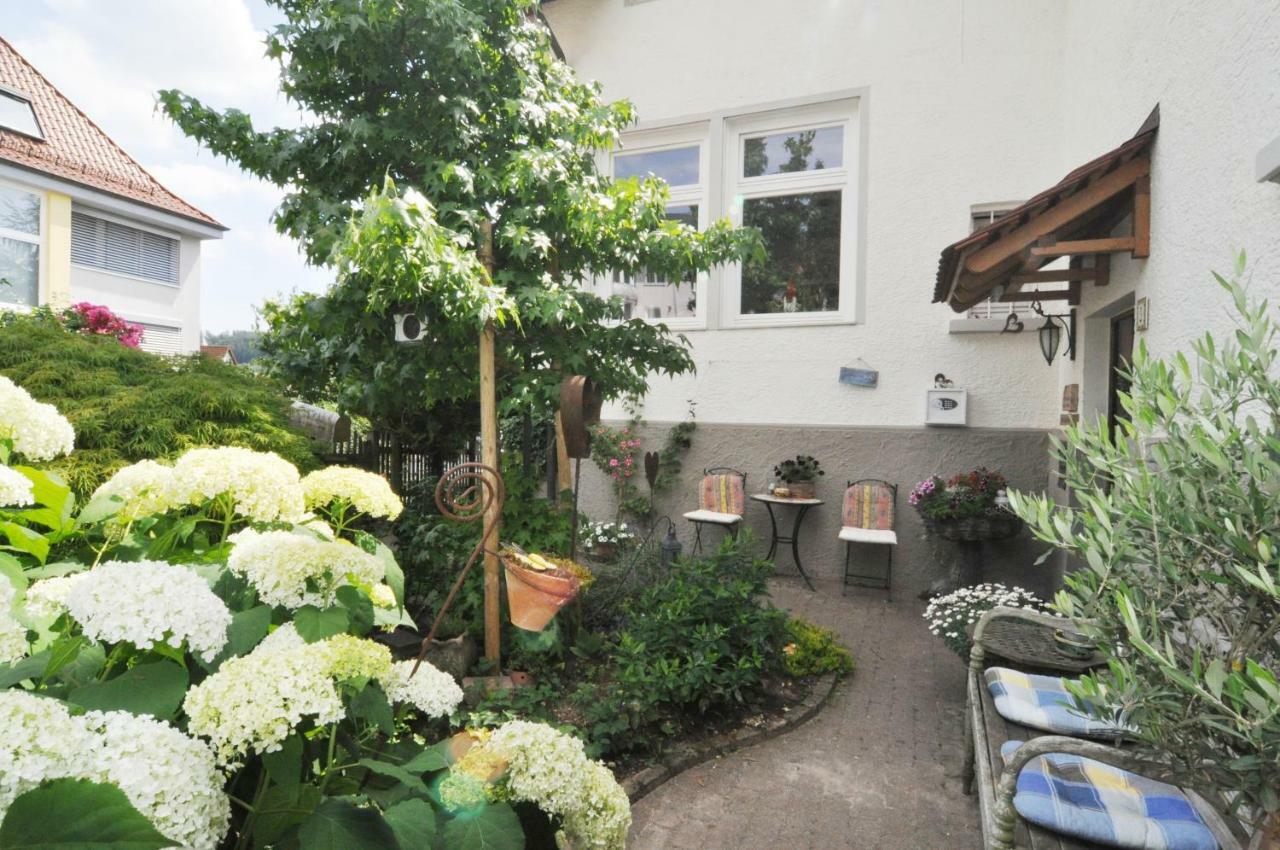 Villa Lamba Gastezimmer لورخ المظهر الخارجي الصورة